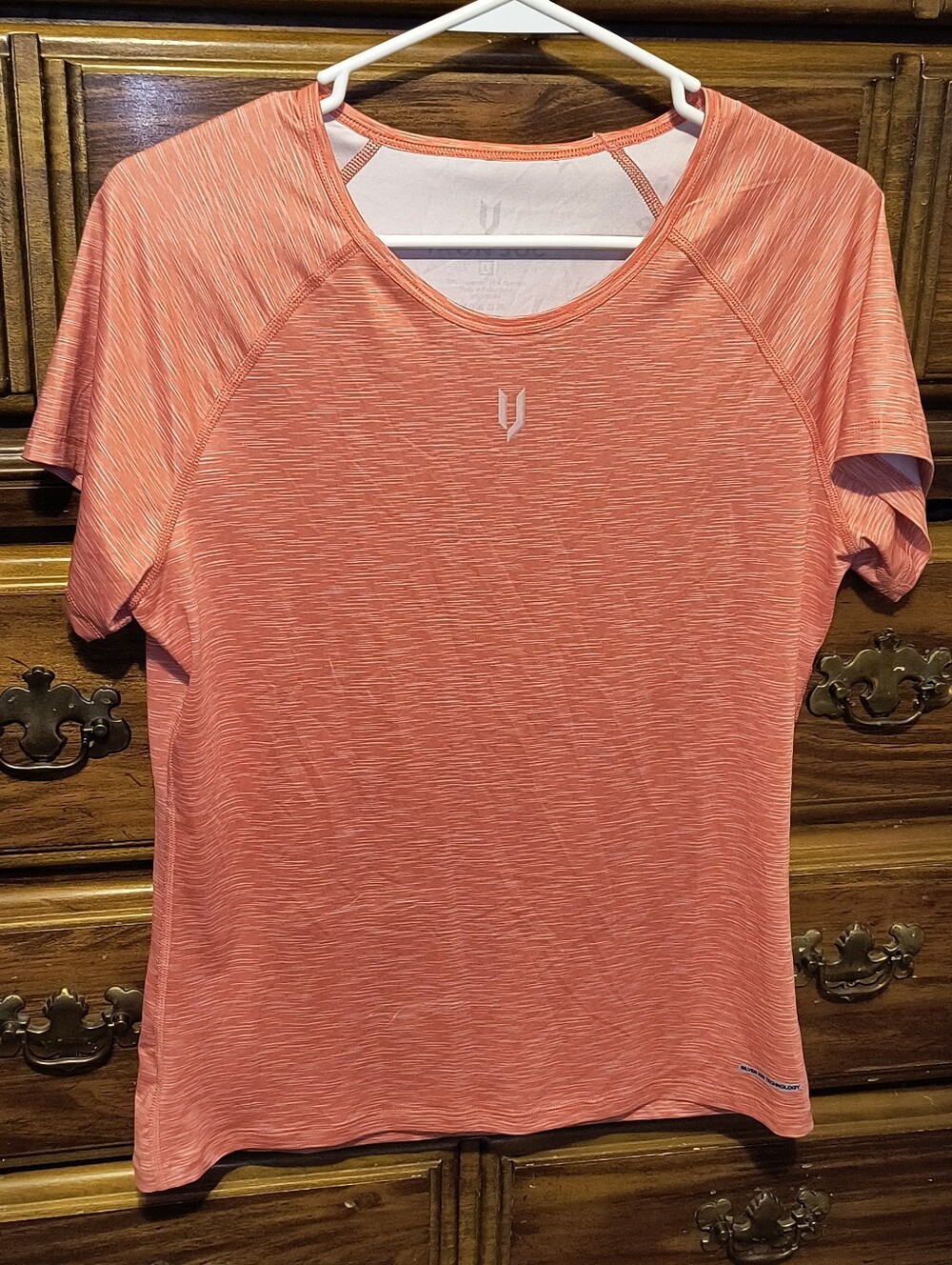 Iron Joc Women's Coral Cap Sleeve T-shirt Size L